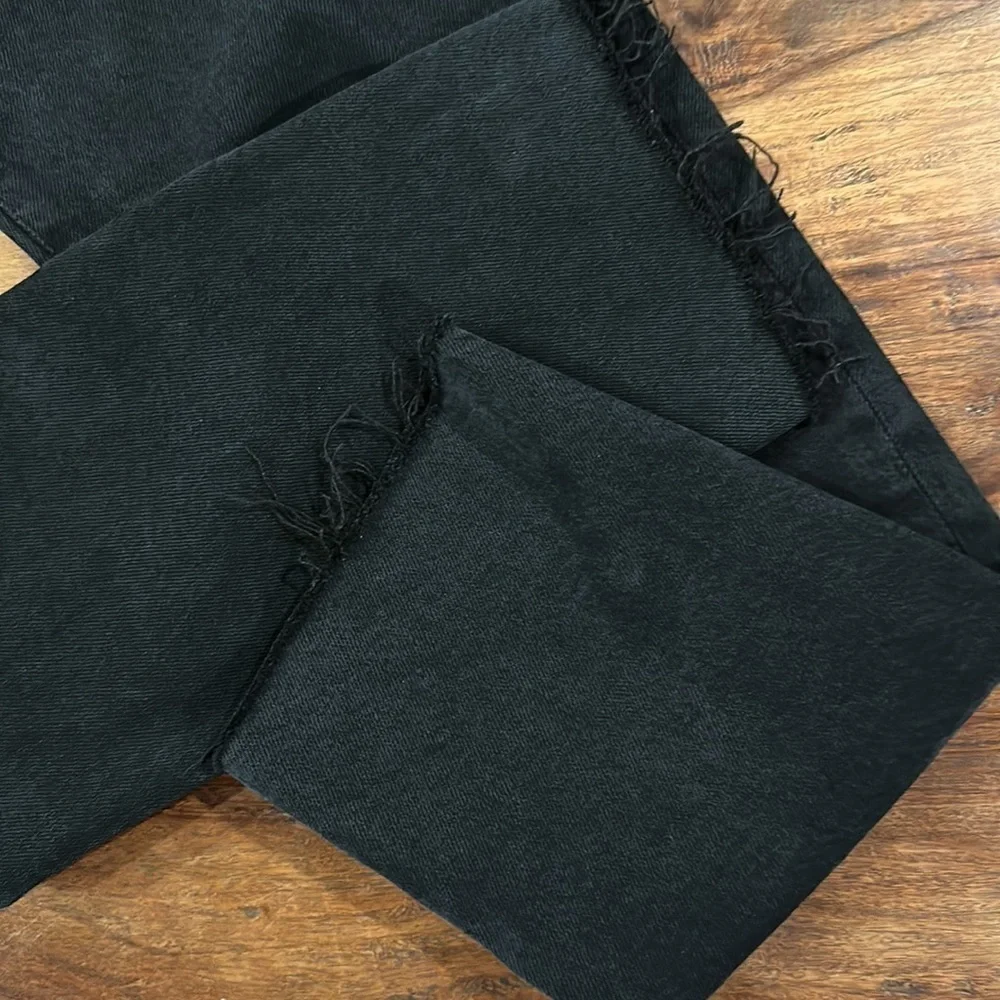 Agolde Toni Mid Rise Straight Leg Jeans Distressed Raw Fray Hem Black Wash sz 26